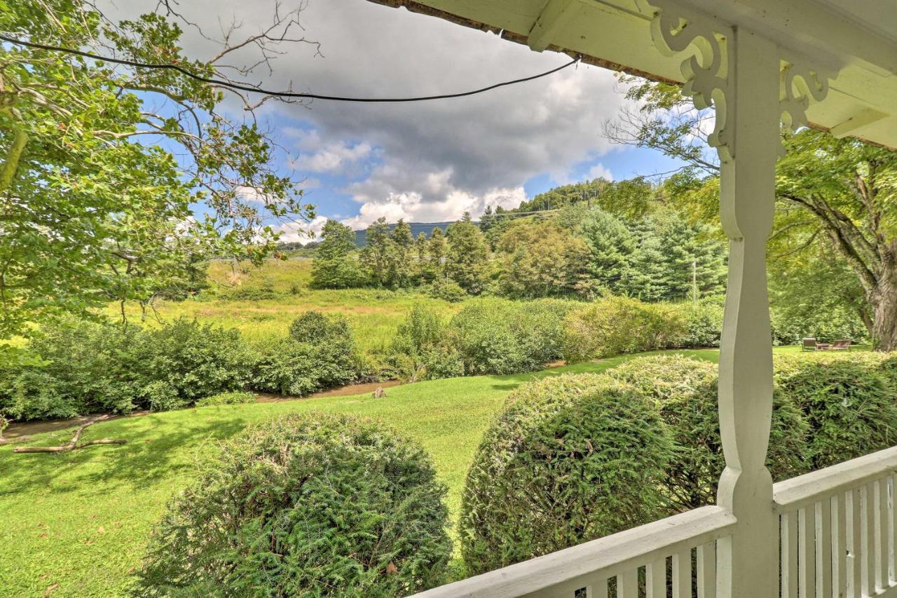 Lil Red Hen Cottage In The Boone Area With Hot Tub West Jefferson Exterior photo
